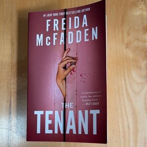 Freida McFadden | The Tenant